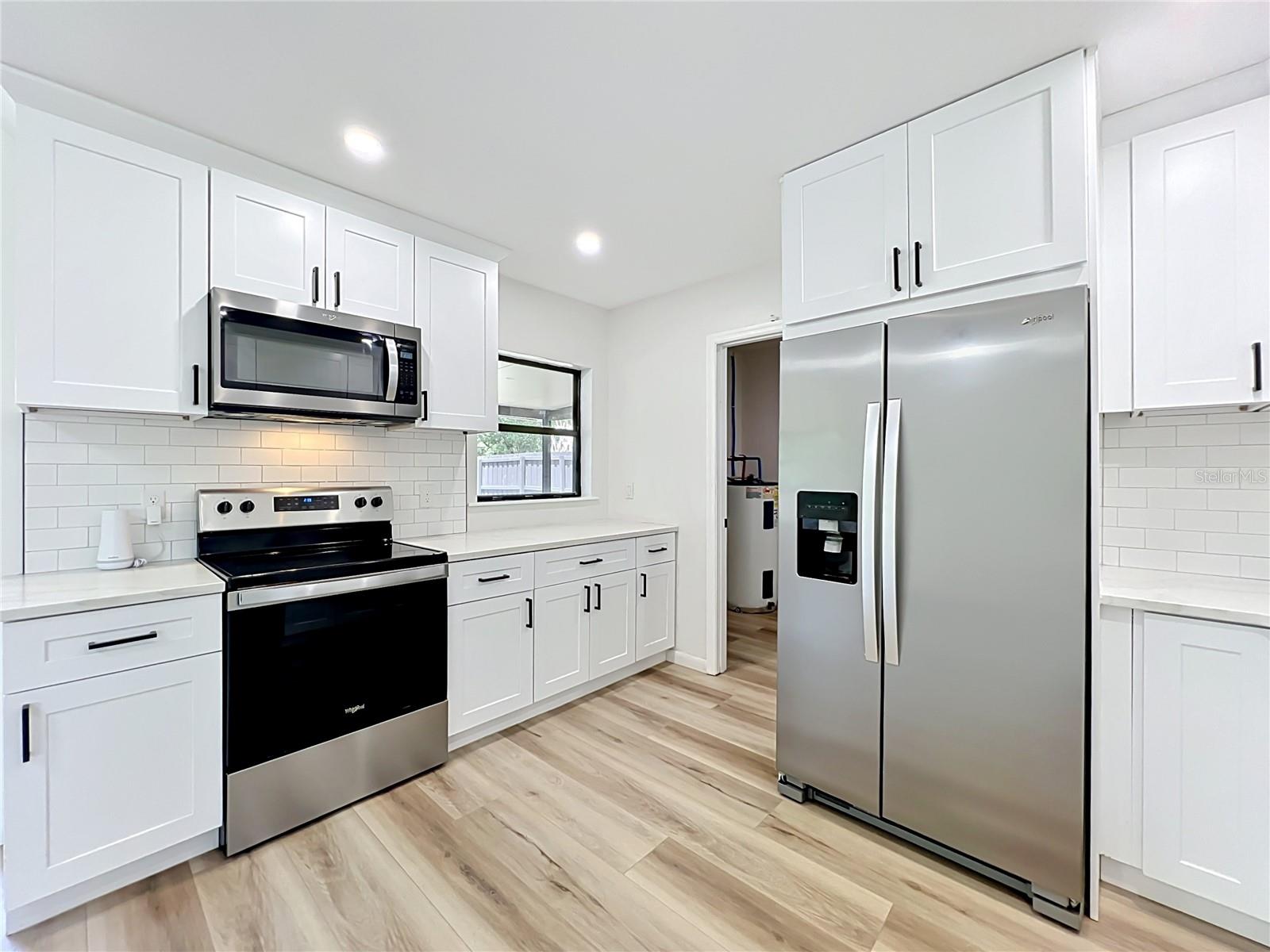 ALBERT LEE RIDGE ADD 04 - Residential