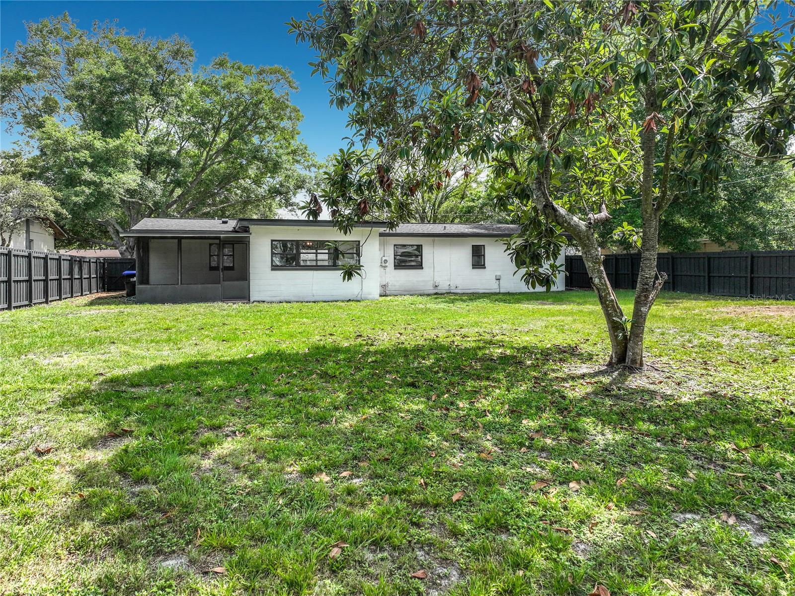 ALBERT LEE RIDGE ADD 04 - Residential