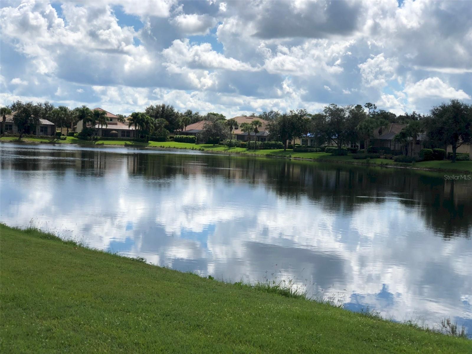 HAWTHORNE VILLAGE - Residential Lease