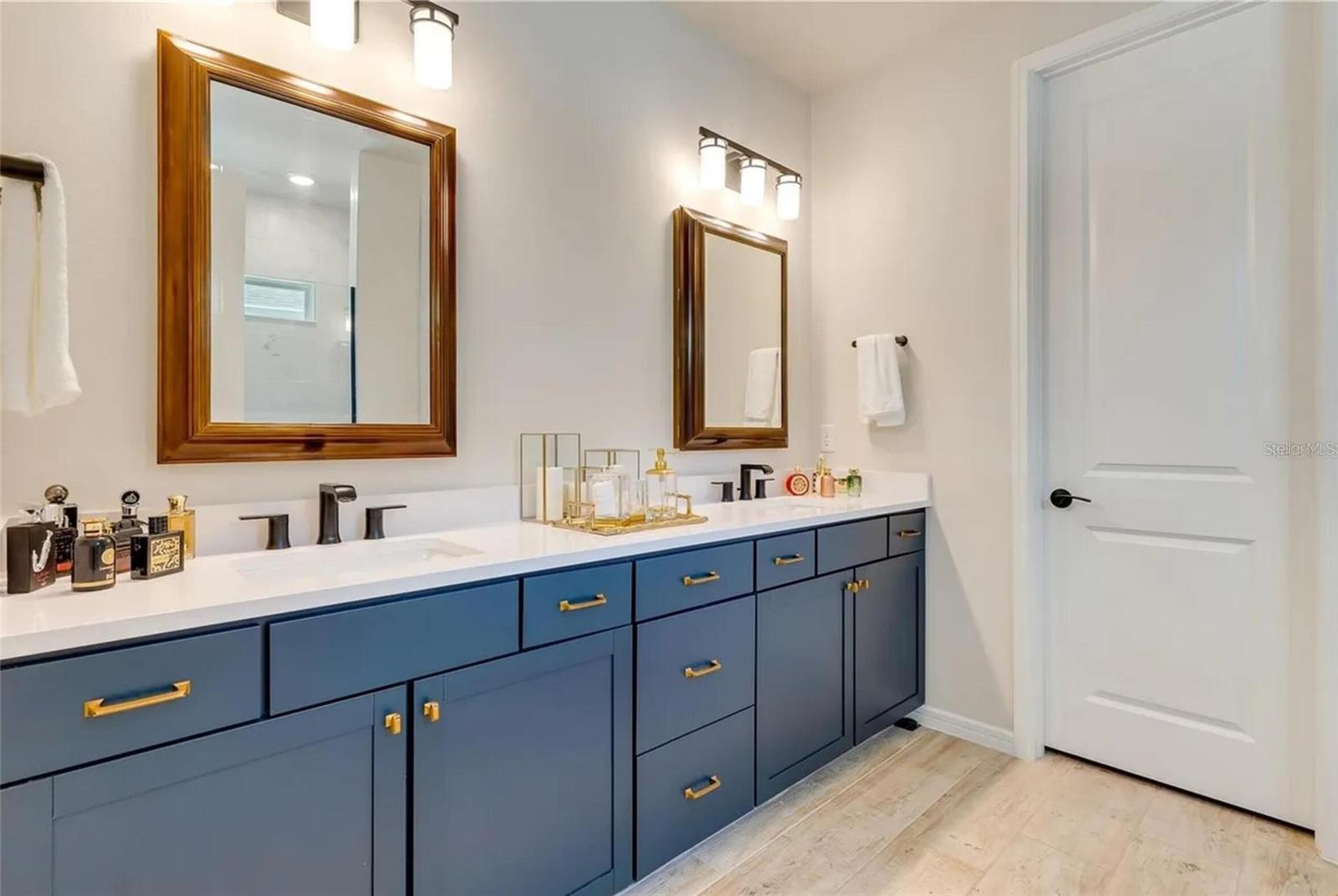 ISLES/LK NONA PH 2 - Residential