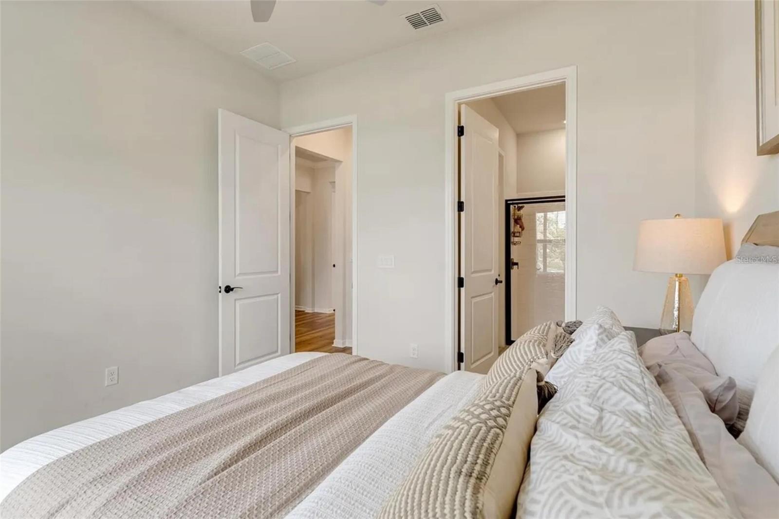 ISLES/LK NONA PH 2 - Residential