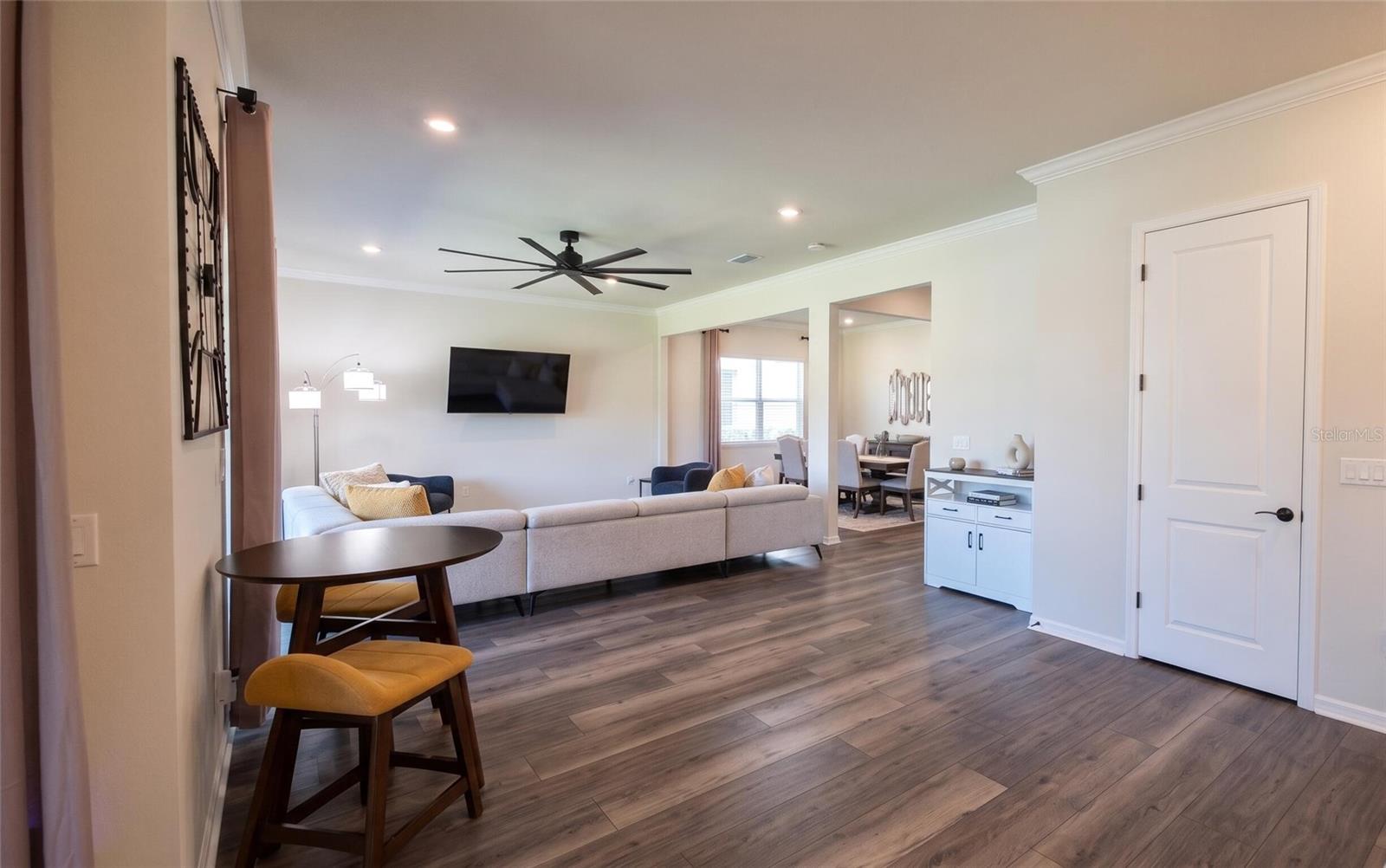 ISLES/LK NONA PH 2 - Residential