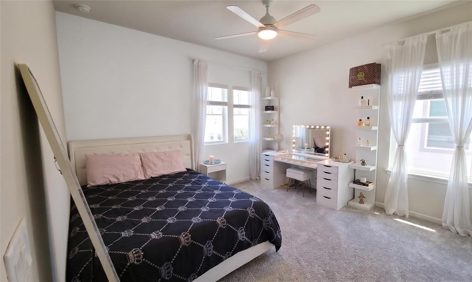 ISLES/LK NONA PH 2 - Residential