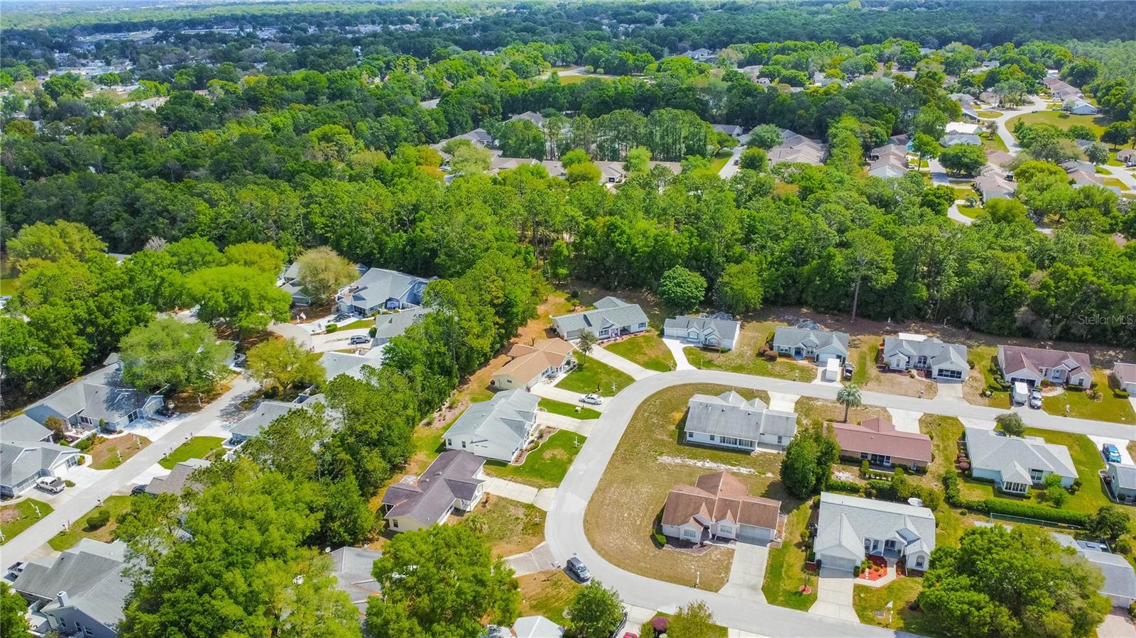 OAK RUN WOODSIDE - Residential