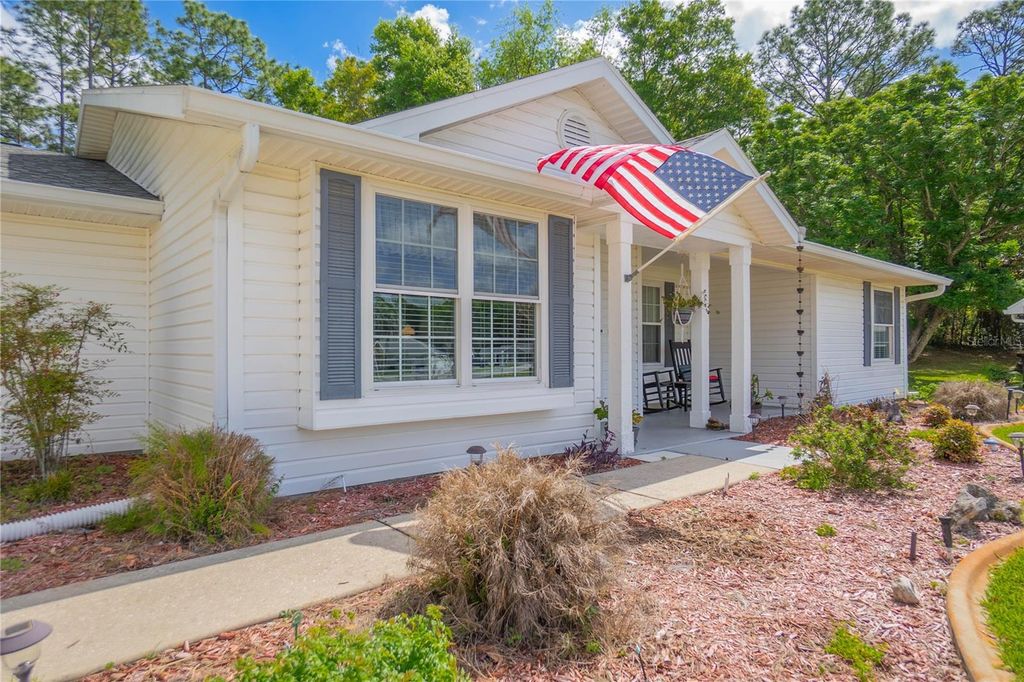 Photo of 8067 SW 116th Loop, Ocala, FL 34481 (MLS # OM723382)