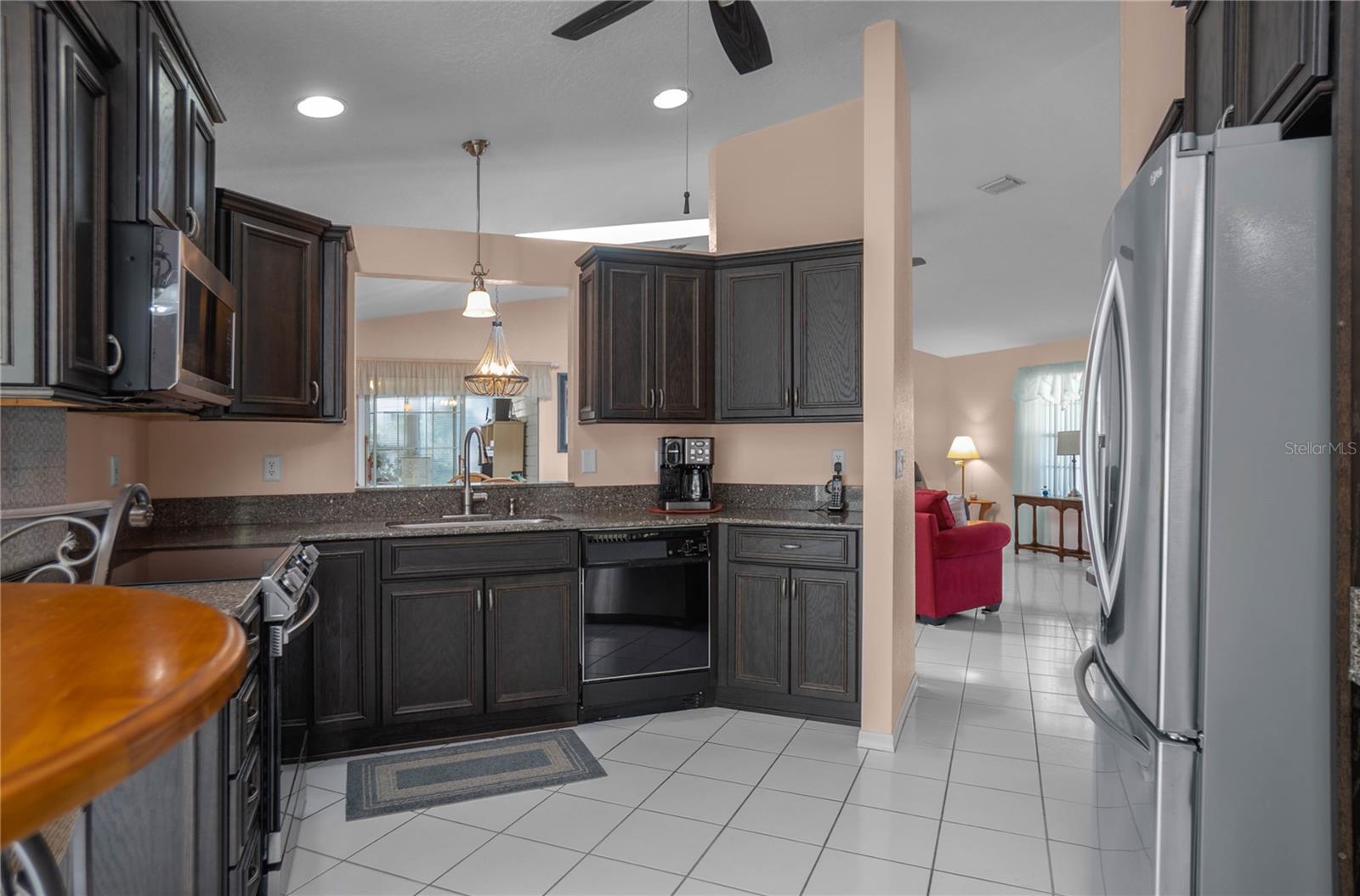 OAK RUN WOODSIDE - Residential