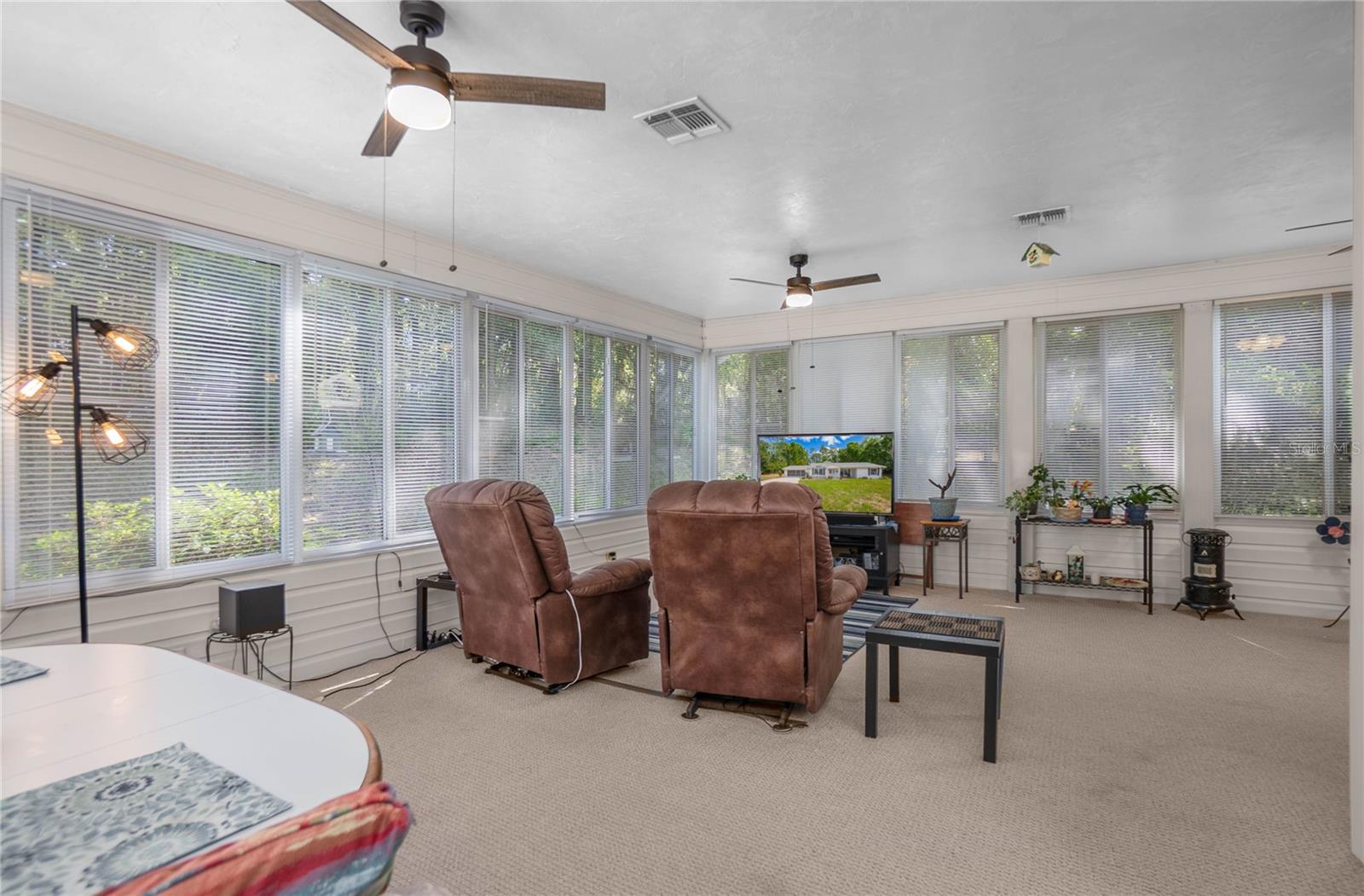 OAK RUN WOODSIDE - Residential