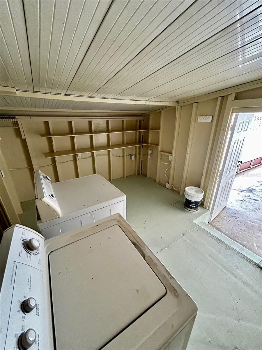 KEMPLE ESTATES 2ND ADD - Residential Lease