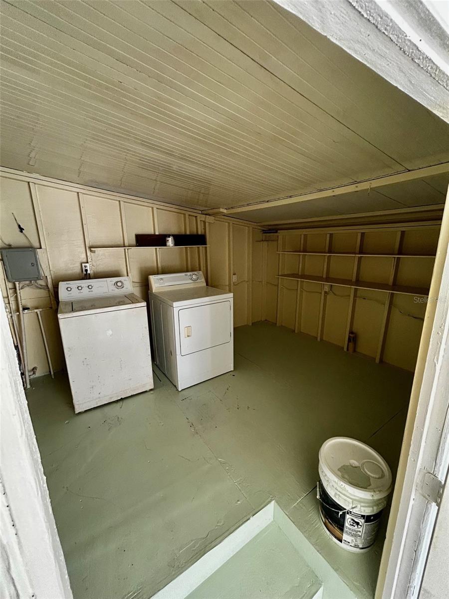 KEMPLE ESTATES 2ND ADD - Residential Lease