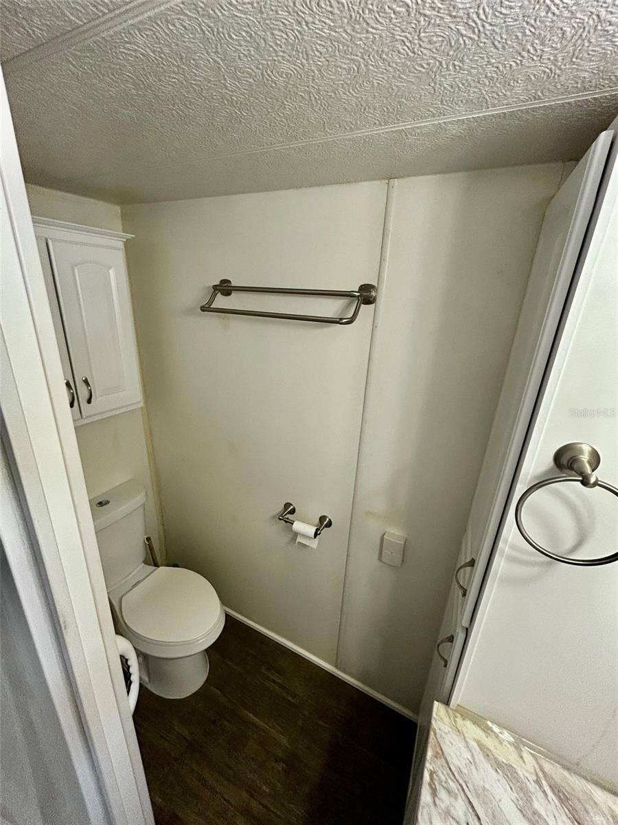 KEMPLE ESTATES 2ND ADD - Residential Lease