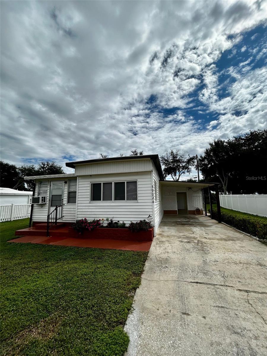 KEMPLE ESTATES 2ND ADD - Residential Lease