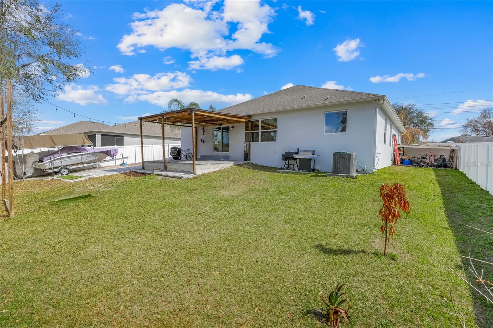 SILVER EAGLE RESERVE - Residential