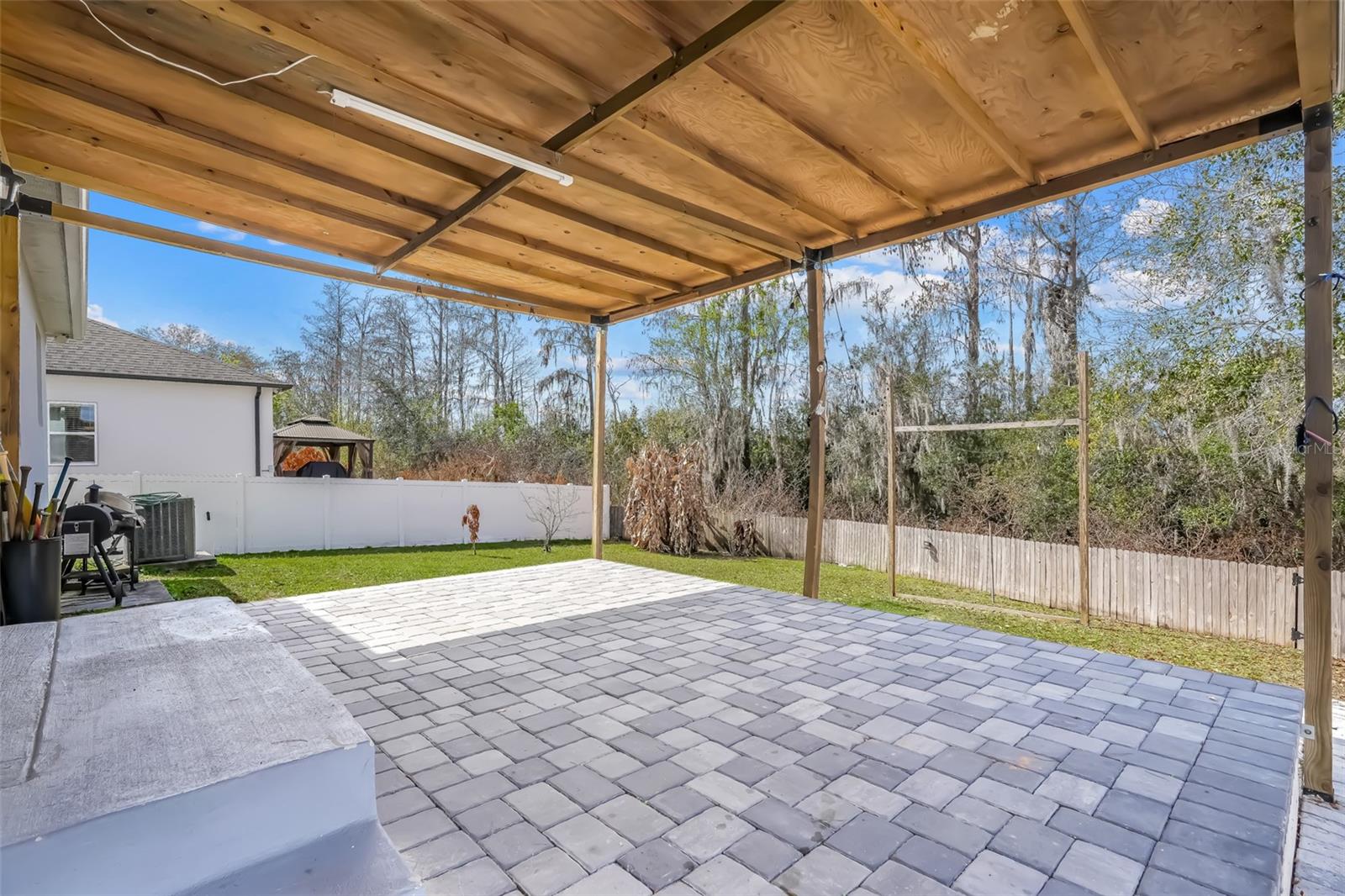 SILVER EAGLE RESERVE - Residential