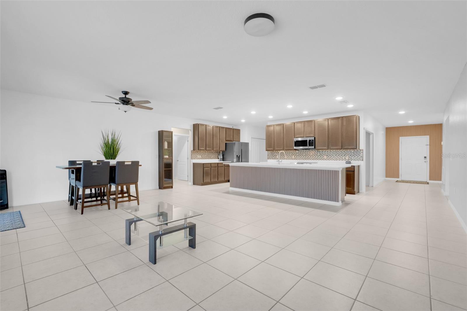 SILVER EAGLE RESERVE - Residential