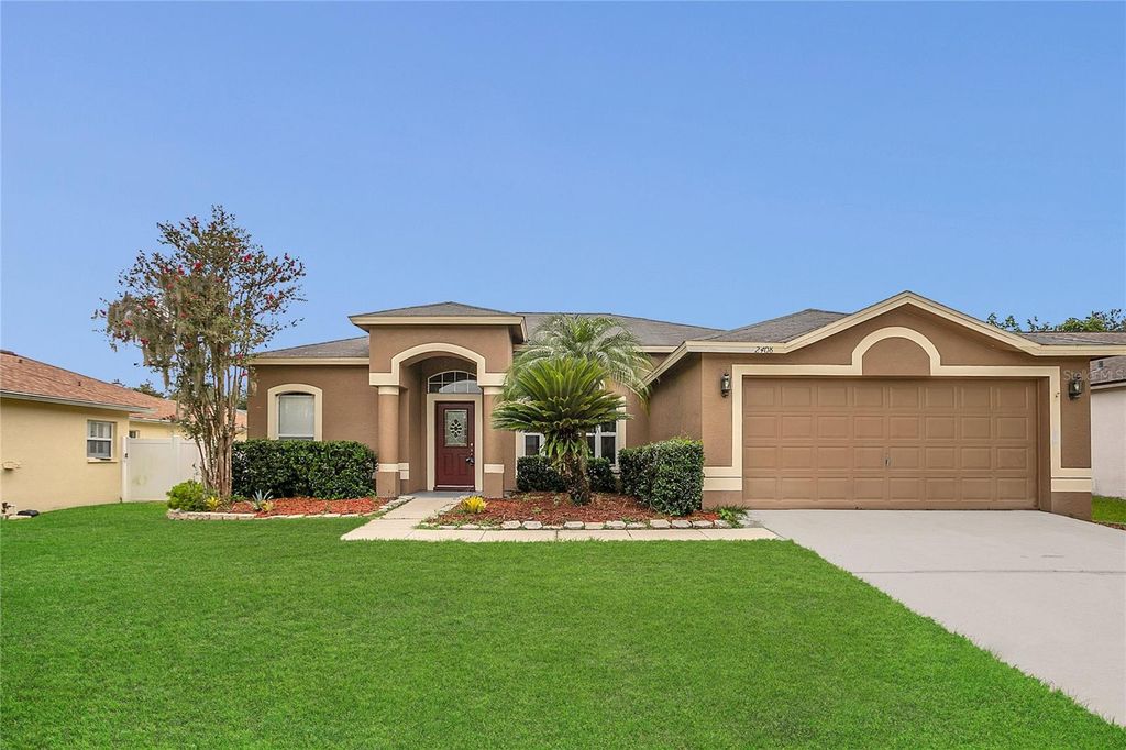 Photo of 2408 Groveway Drive, Valrico, FL 33596 (MLS # O6324429)