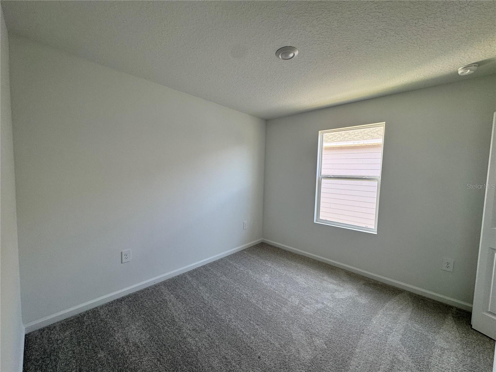 PEACE CRK RESERVE - Residential Lease