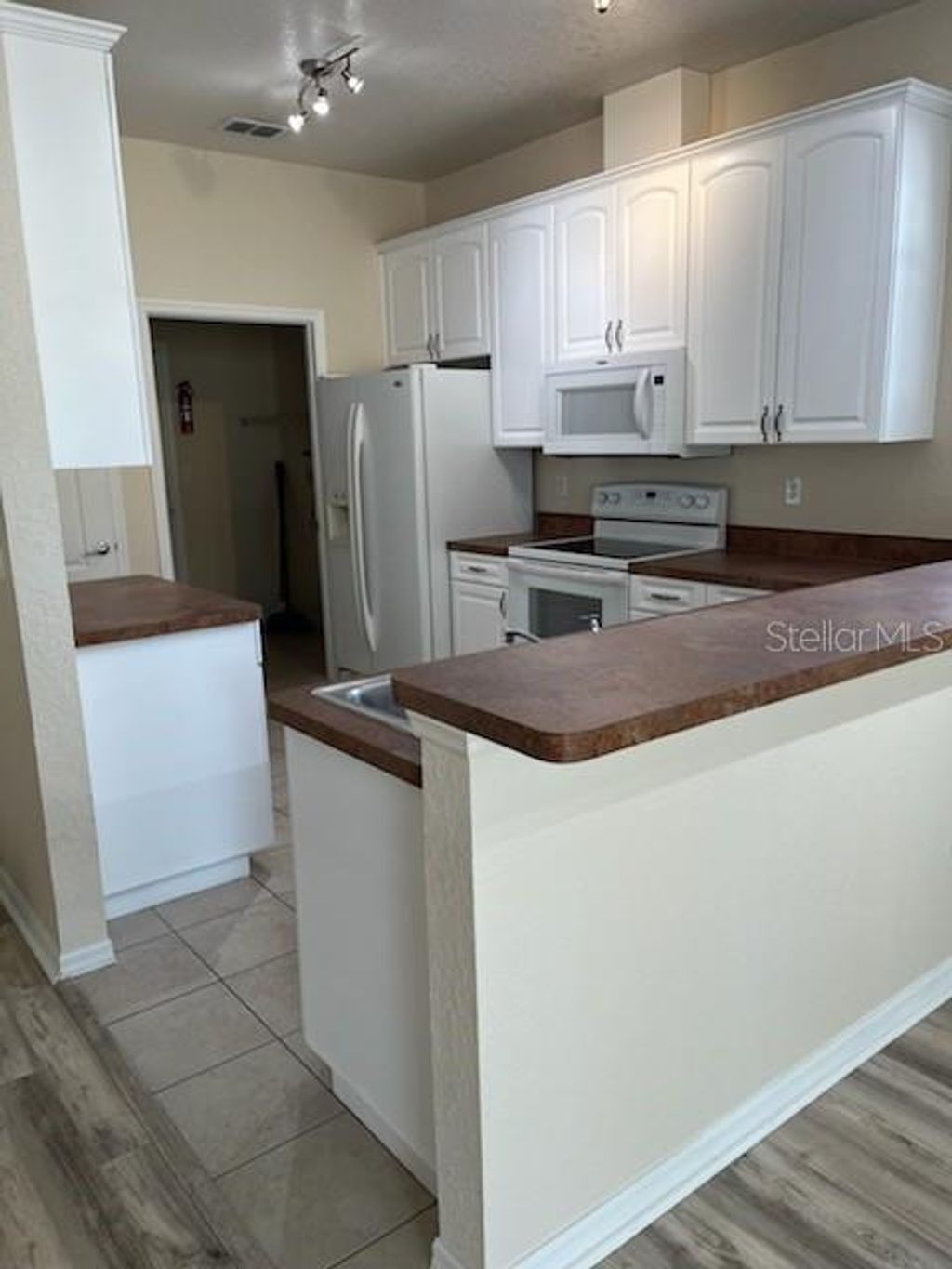 Photo of 6103 Georgia Ave, New Port Richey, FL 34653 (MLS # W7884954)