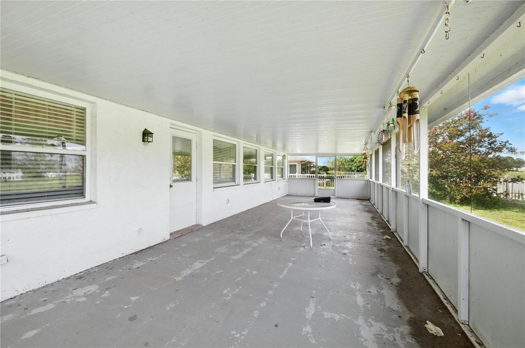 Photo of 914 El Rancho Drive, Sun City Center, FL 33573 (MLS # A4667499)