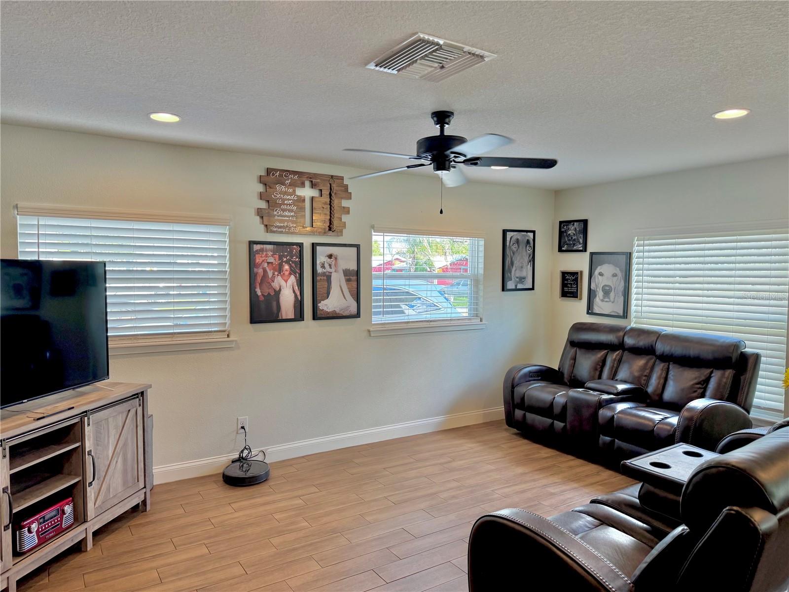 LAKEDALE SUB - Residential
