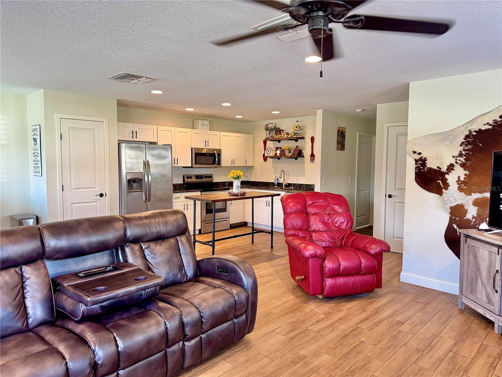 LAKEDALE SUB - Residential
