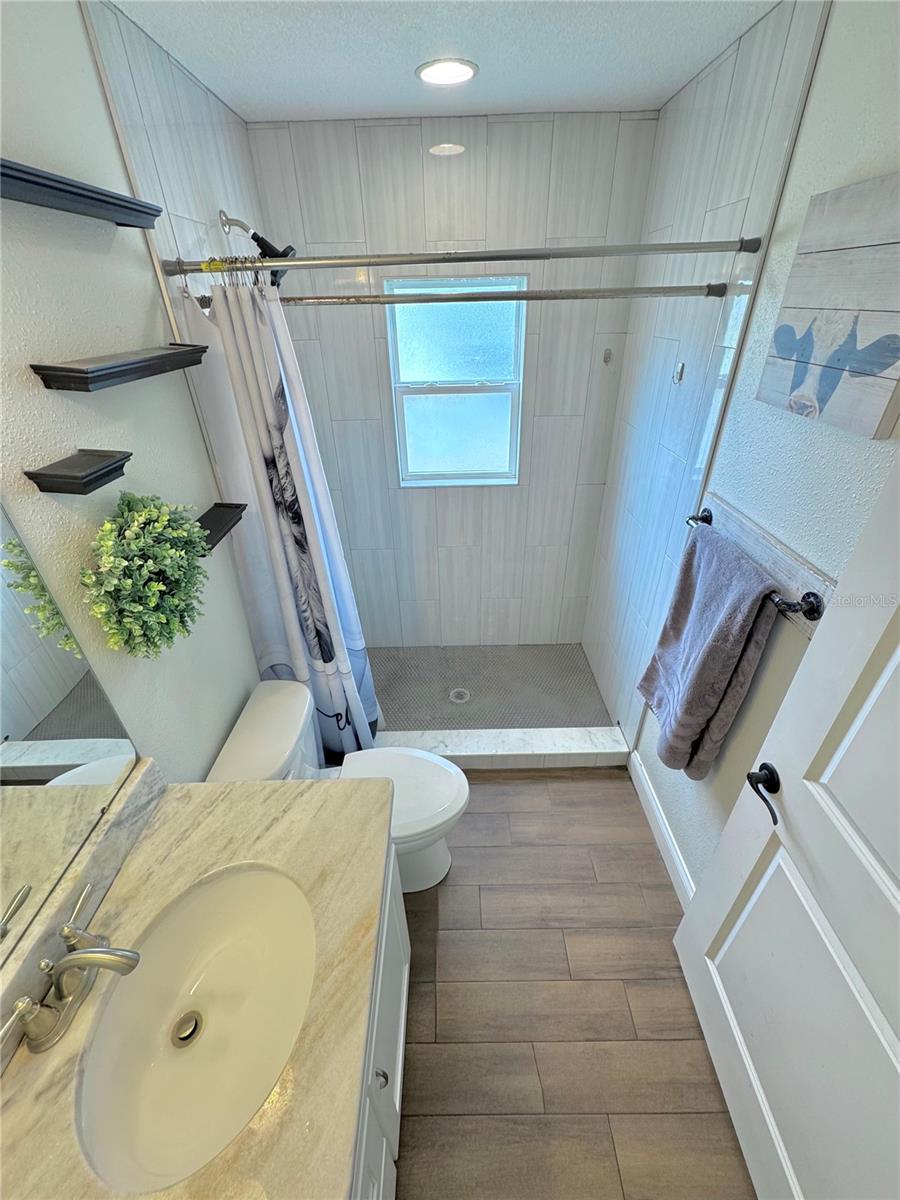 LAKEDALE SUB - Residential