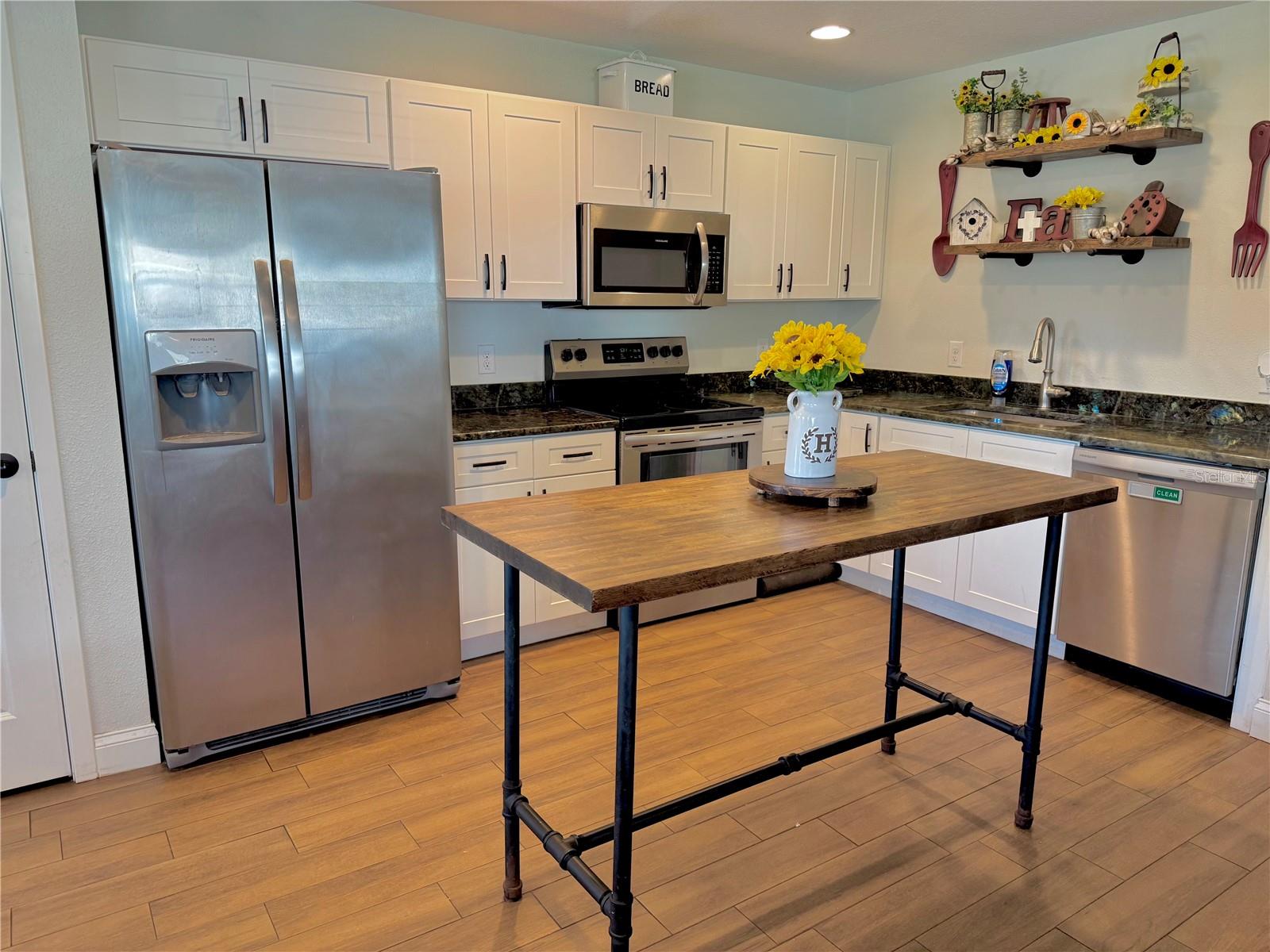 LAKEDALE SUB - Residential