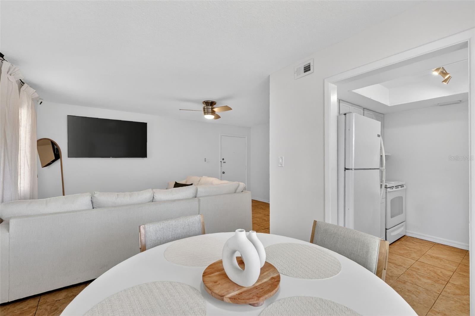 LEESBURG SPANISH OAKS CONDO - Residential