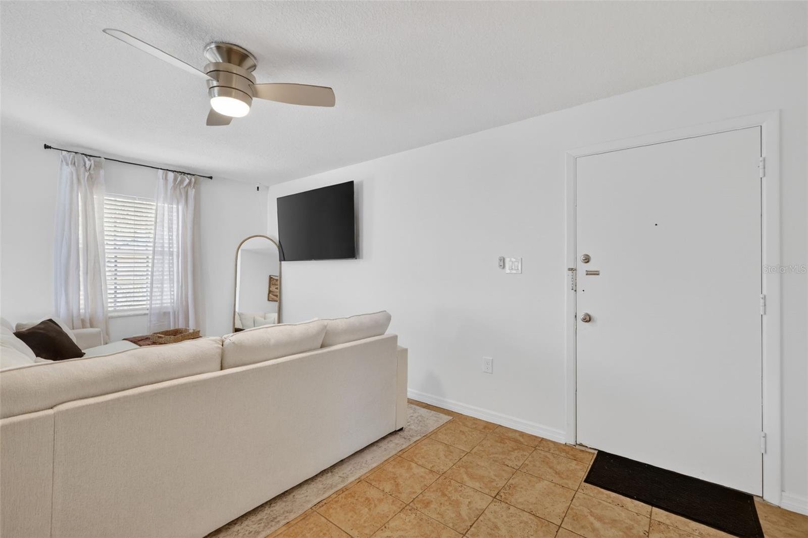 LEESBURG SPANISH OAKS CONDO - Residential