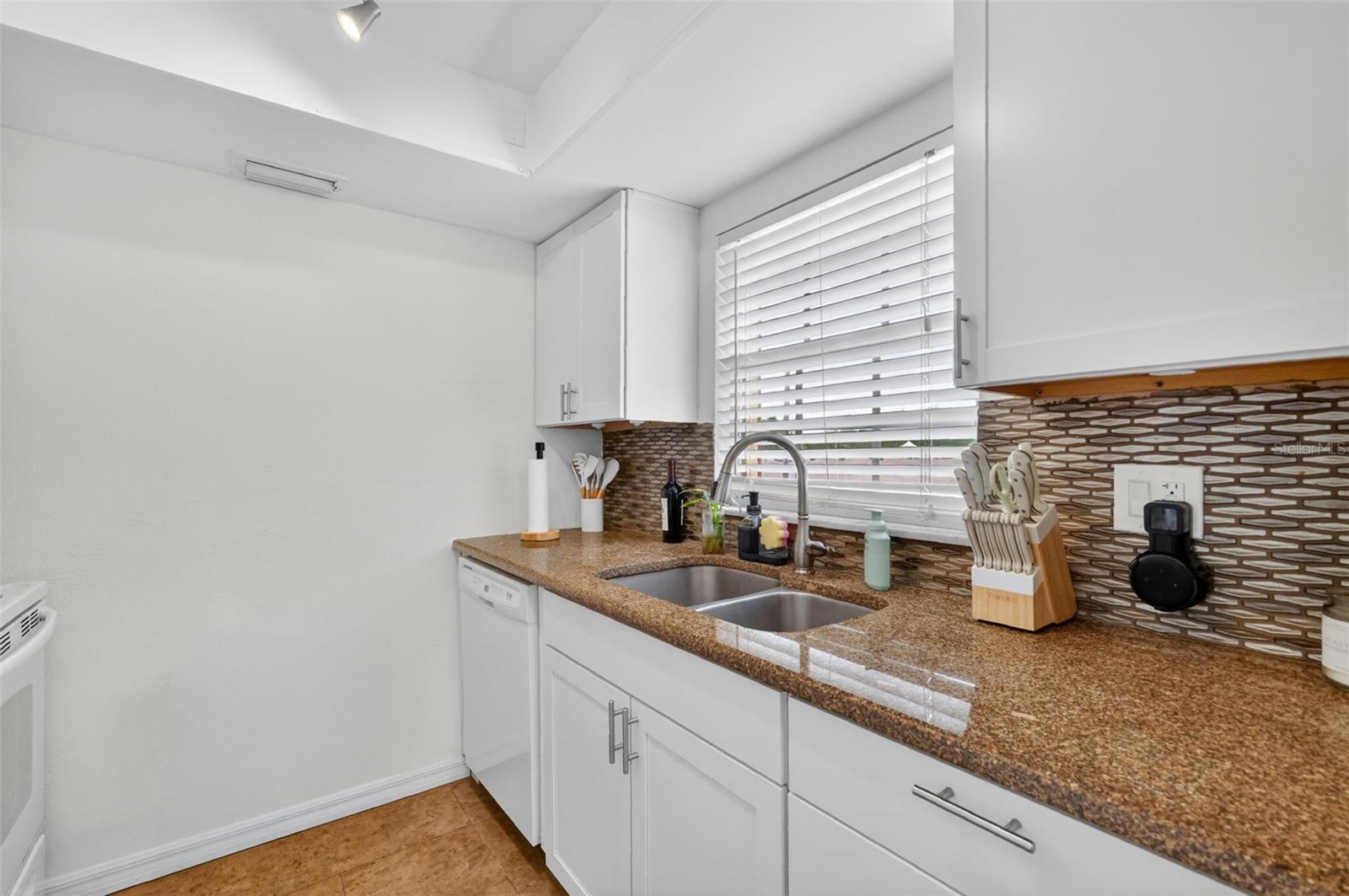 LEESBURG SPANISH OAKS CONDO - Residential