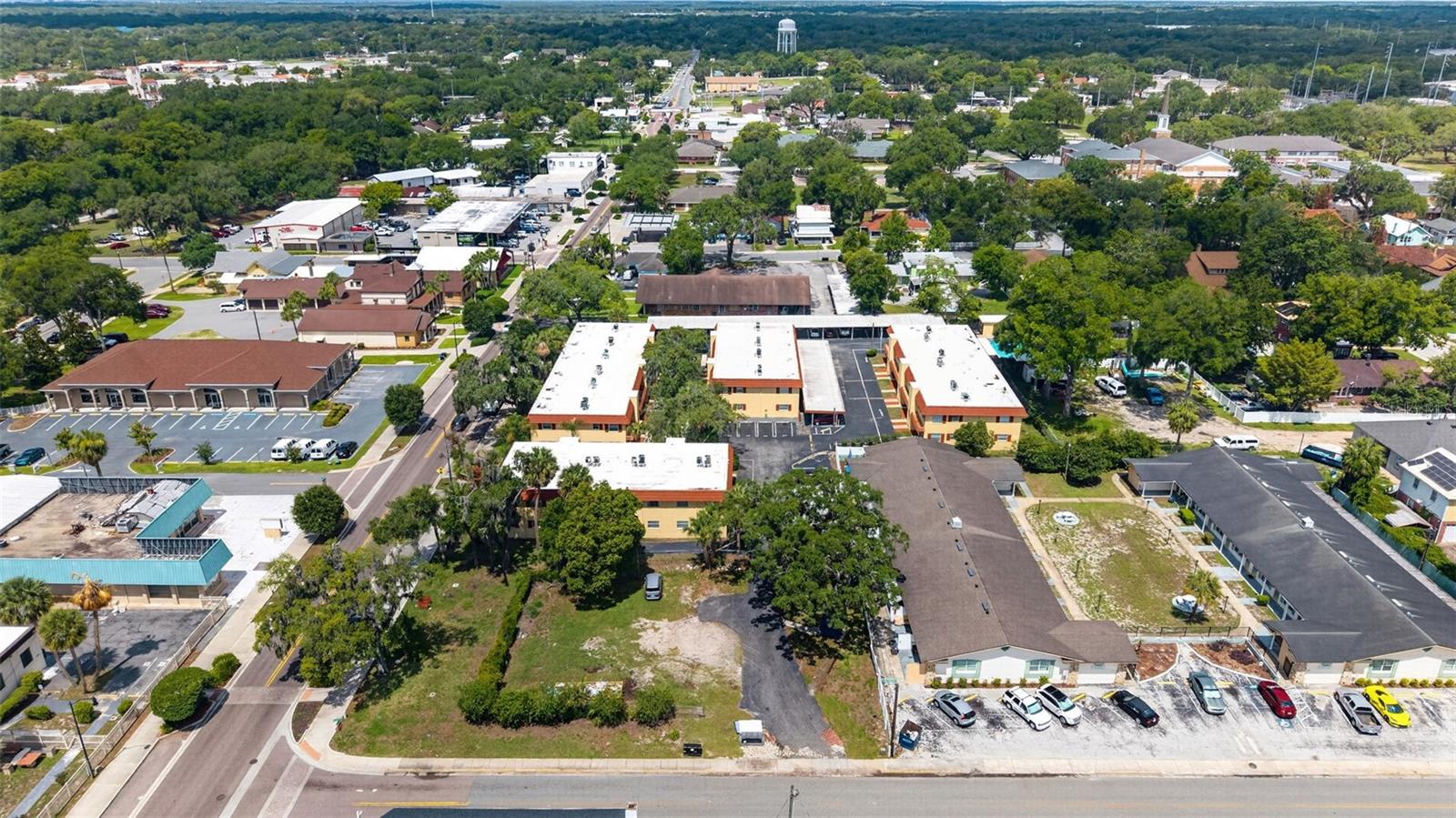 LEESBURG SPANISH OAKS CONDO - Residential