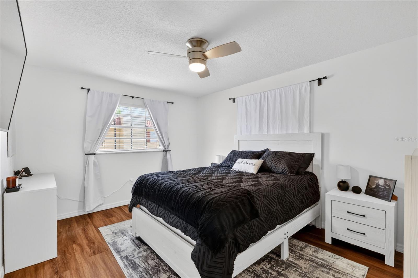 LEESBURG SPANISH OAKS CONDO - Residential
