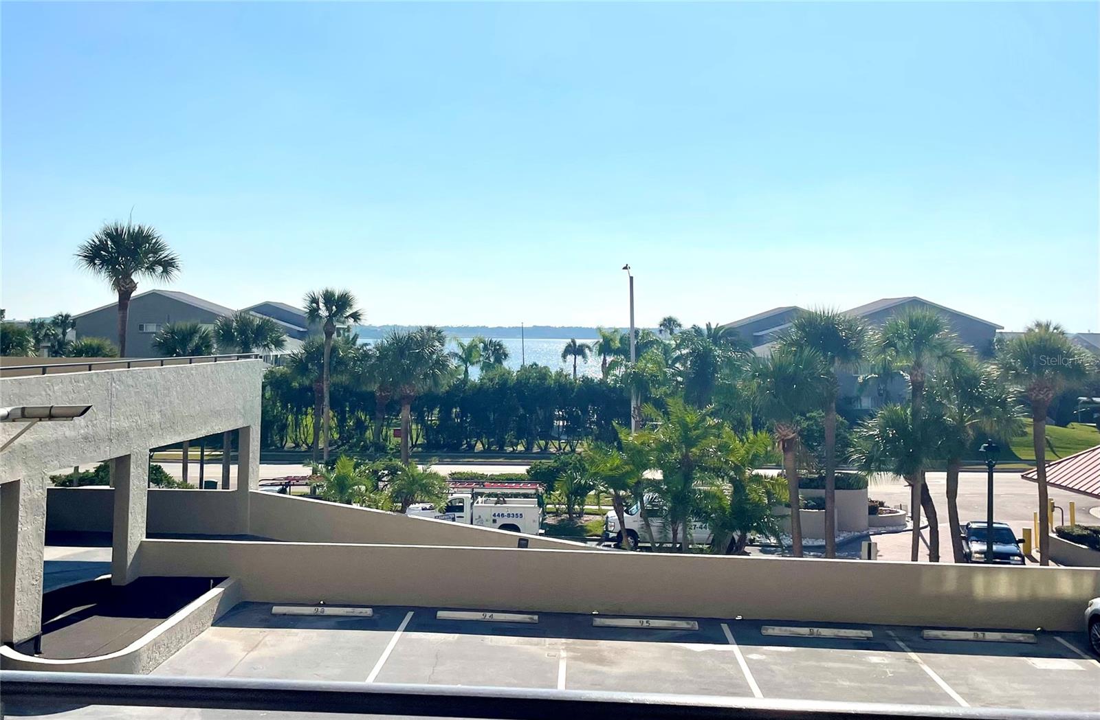 LIGHTHOUSE TOWERS CONDO - Residential Lease