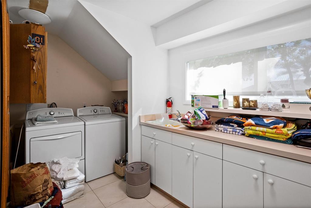 BAYWAY ISLES - Residential