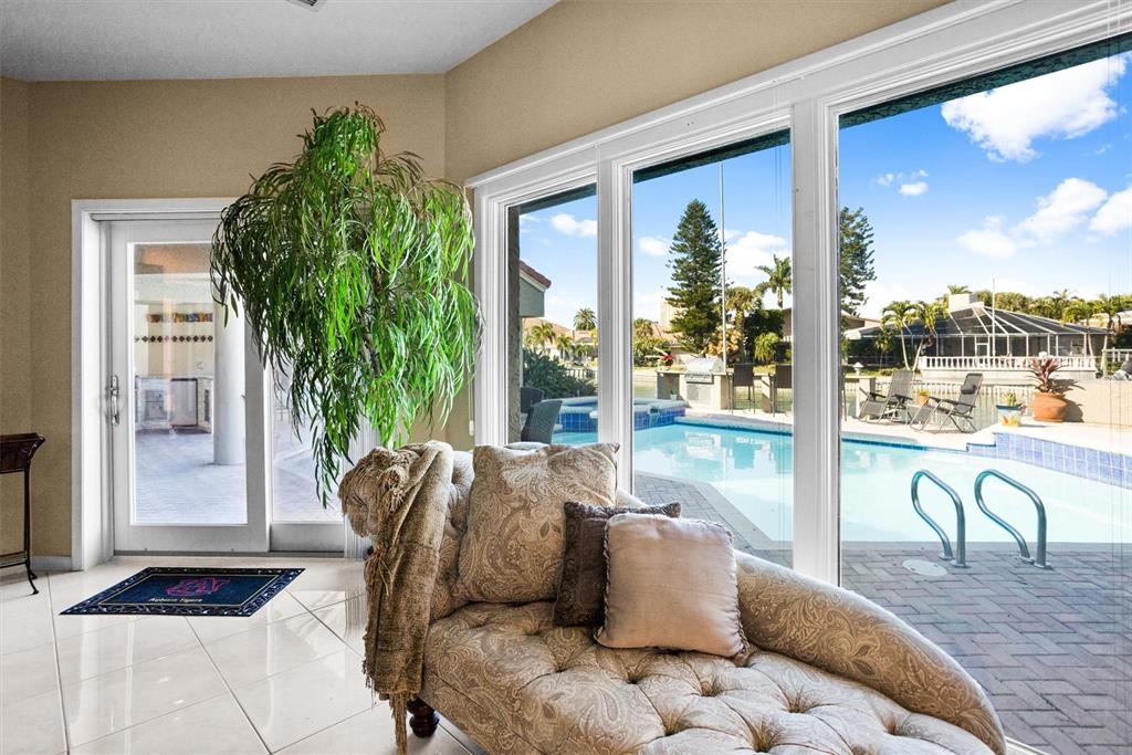 BAYWAY ISLES - Residential