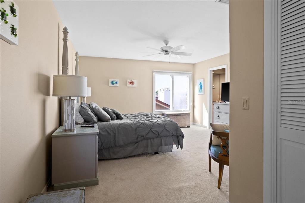 BAYWAY ISLES - Residential