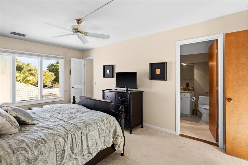 BAYWAY ISLES - Residential