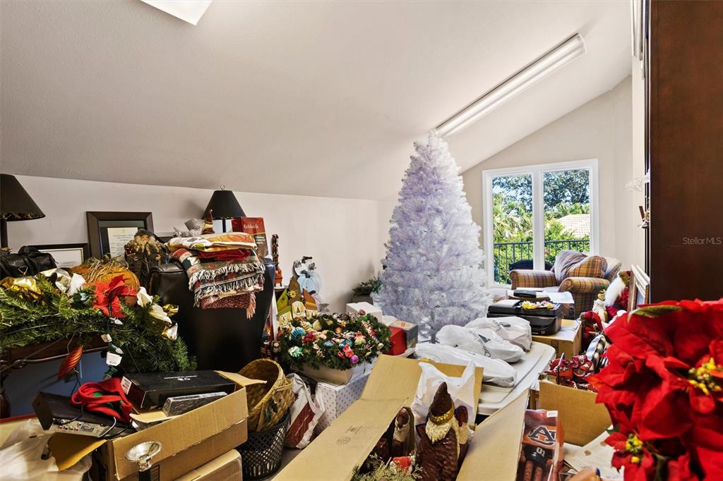 BAYWAY ISLES - Residential