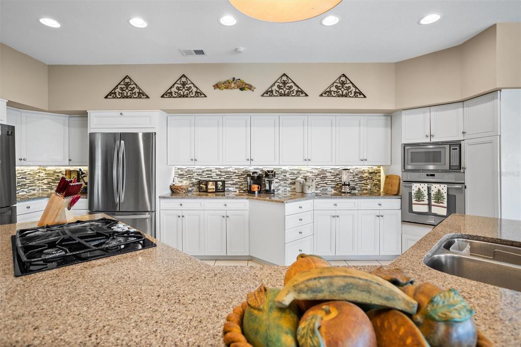 BAYWAY ISLES - Residential