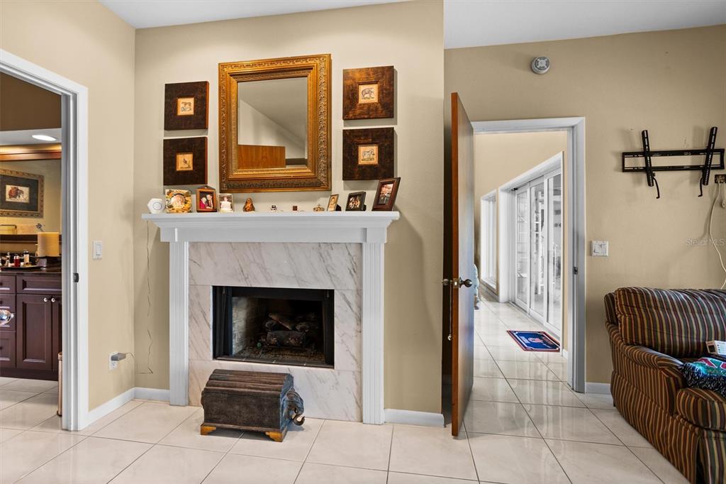 BAYWAY ISLES - Residential