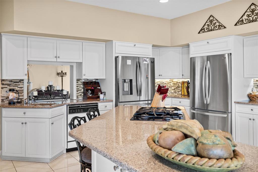 BAYWAY ISLES - Residential