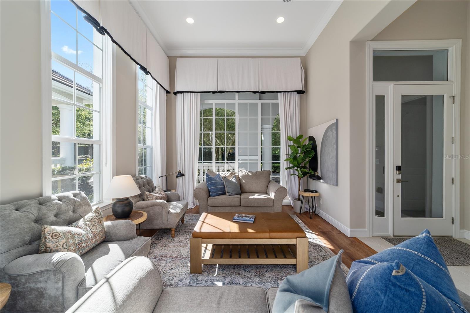 GOLDEN OCALA - Residential