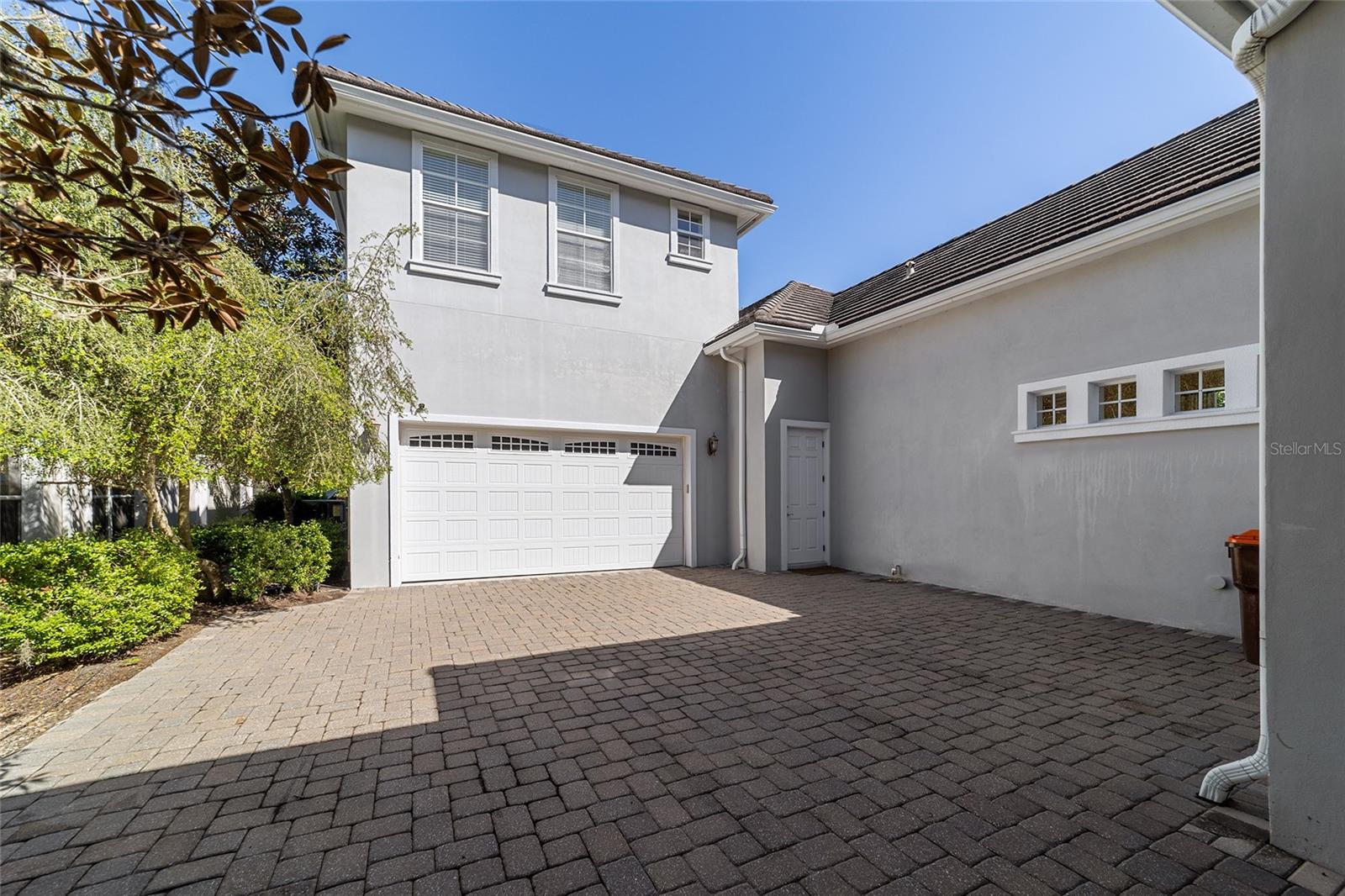 GOLDEN OCALA - Residential