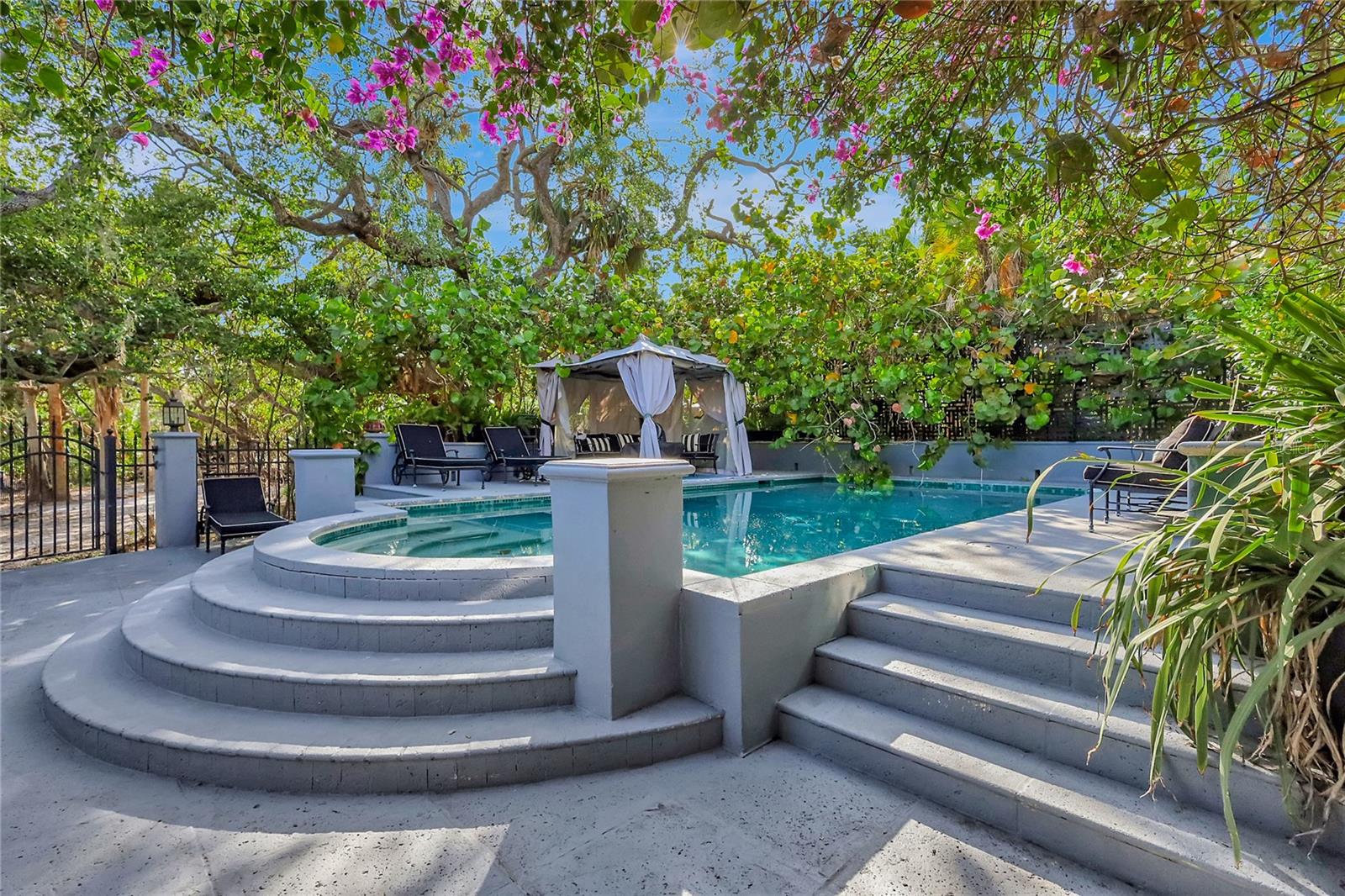 ROCKY SHORE SUB - Residential