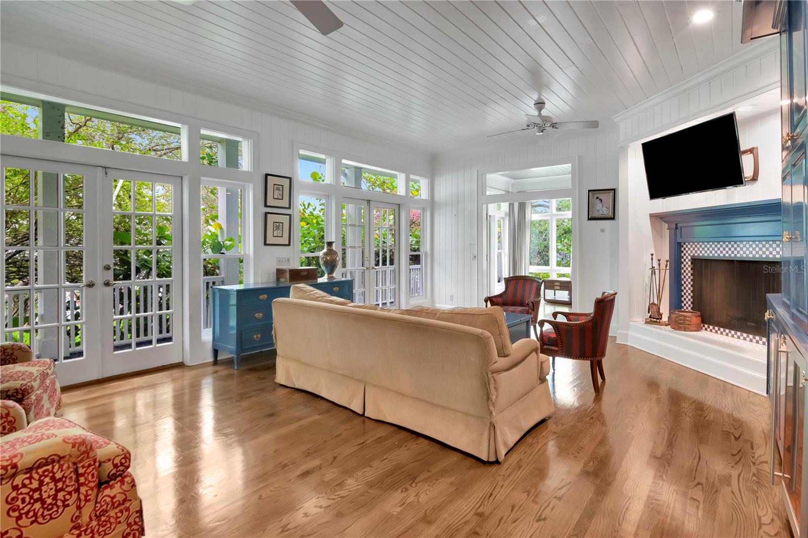 ROCKY SHORE SUB - Residential