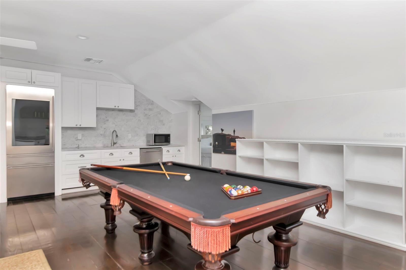 ROCKY SHORE SUB - Residential