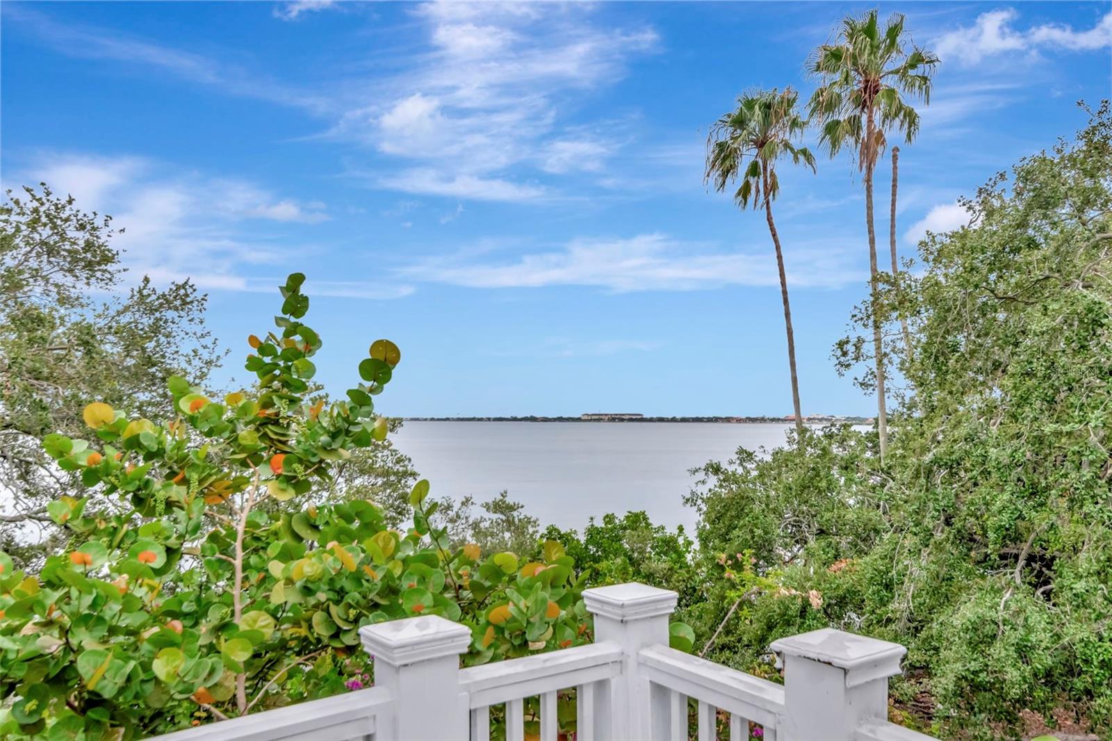 ROCKY SHORE SUB - Residential