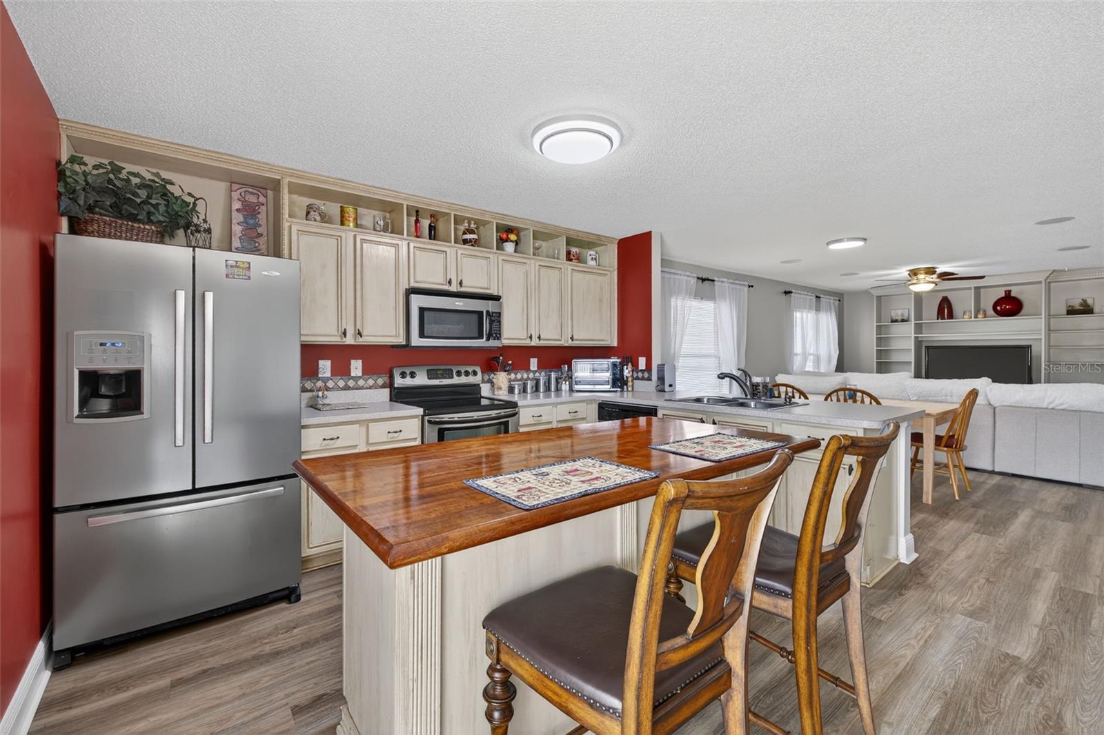 14003 JACOBSON DRIVE