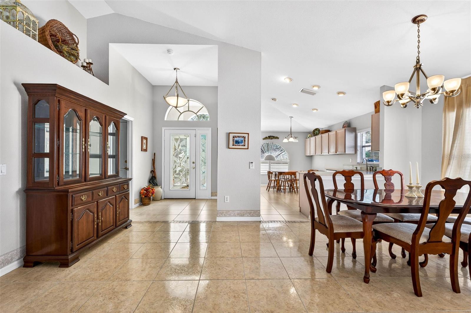 9324 HIDDEN WATER CIRCLE