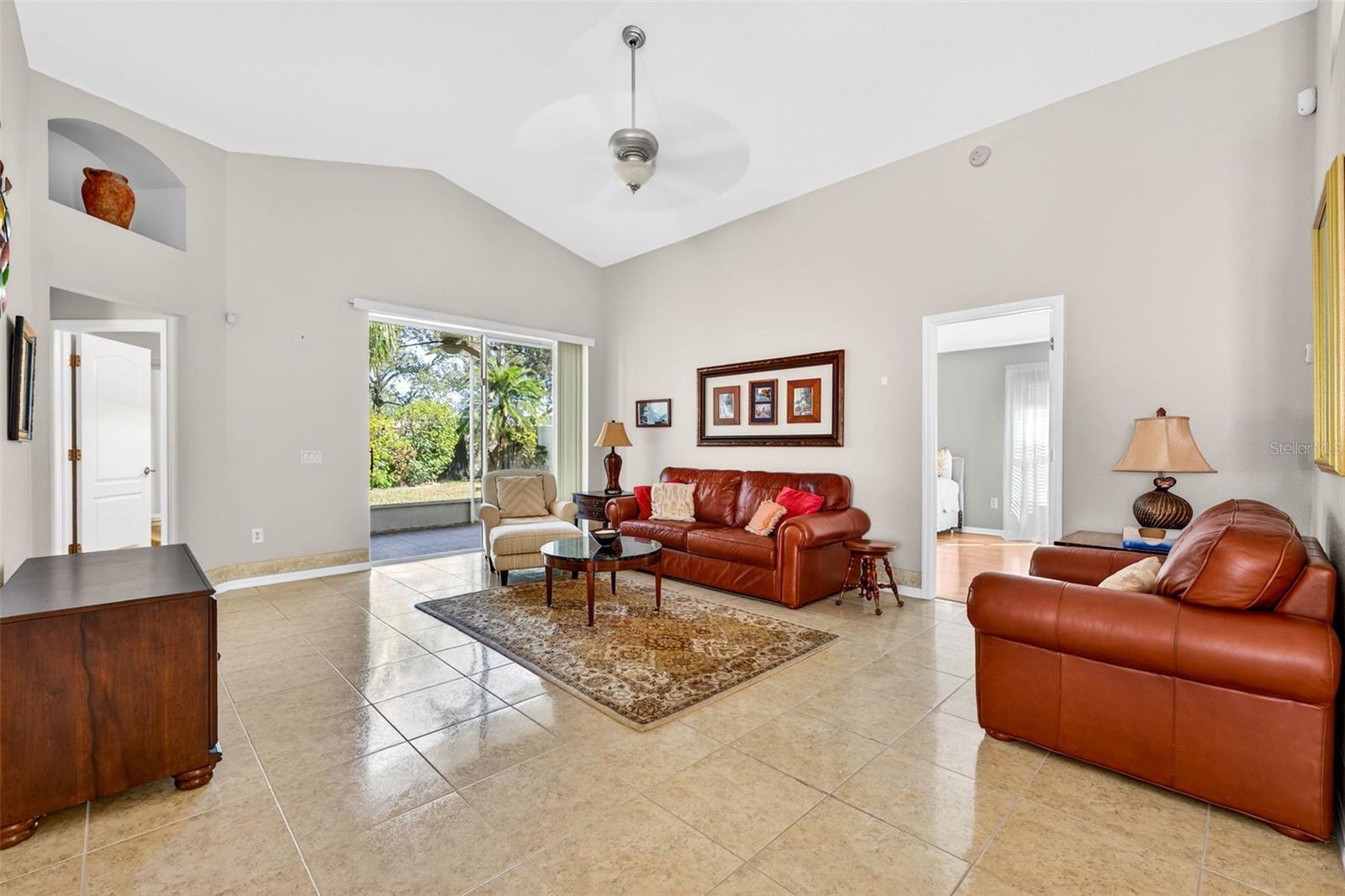 9324 HIDDEN WATER CIRCLE