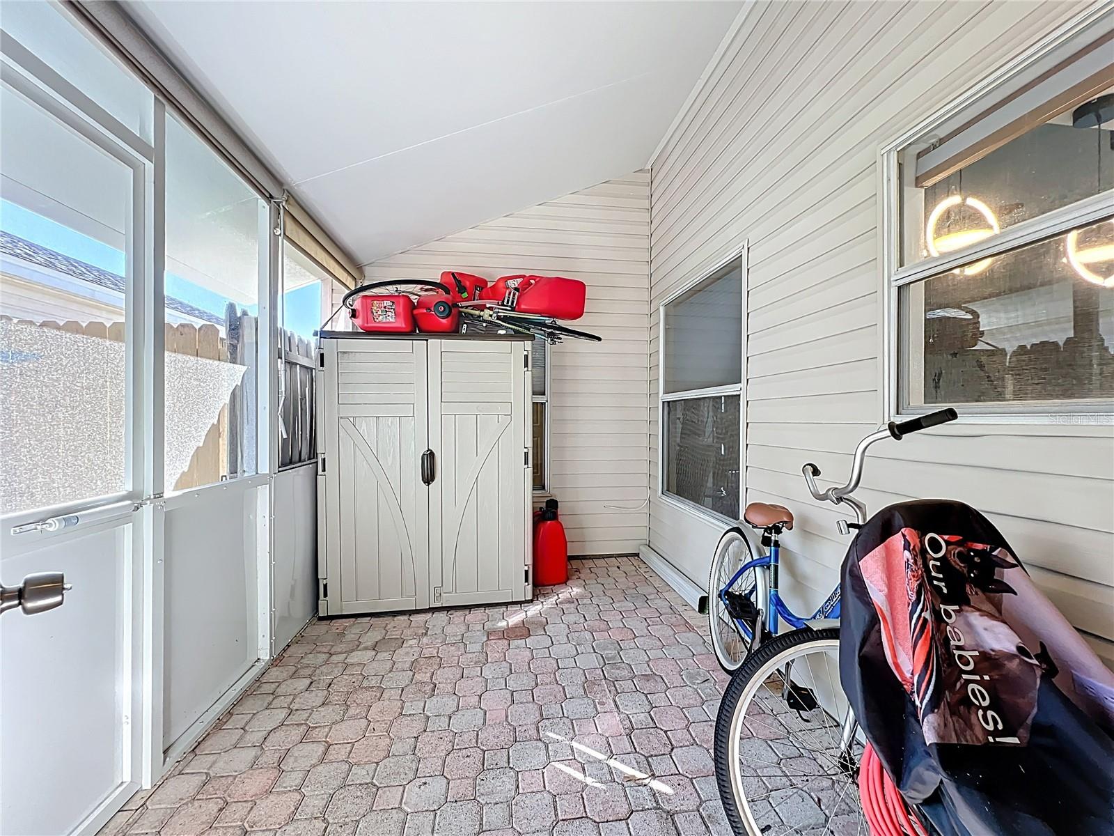 PLANTATION AT LEESBURG HERON RUN - Residential